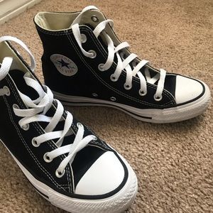 Black converse